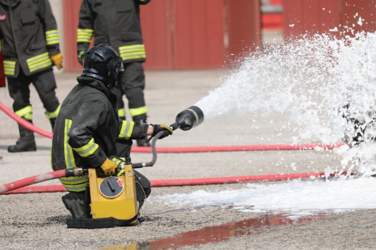 Water/Foam Extinguisher
